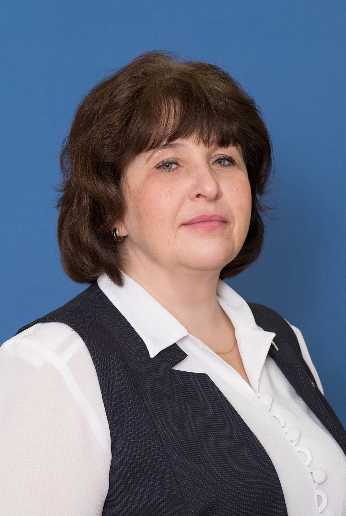 Елшина Лариса Анатольевна.