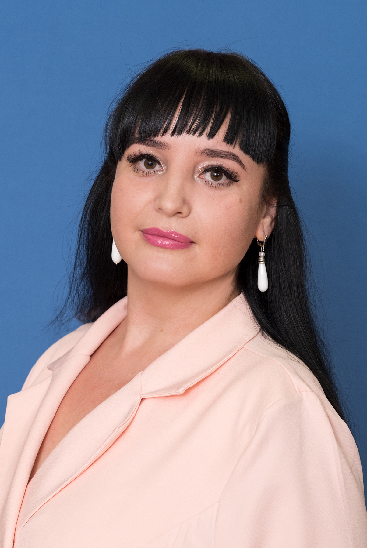 Елизова Алёна Николаевна.